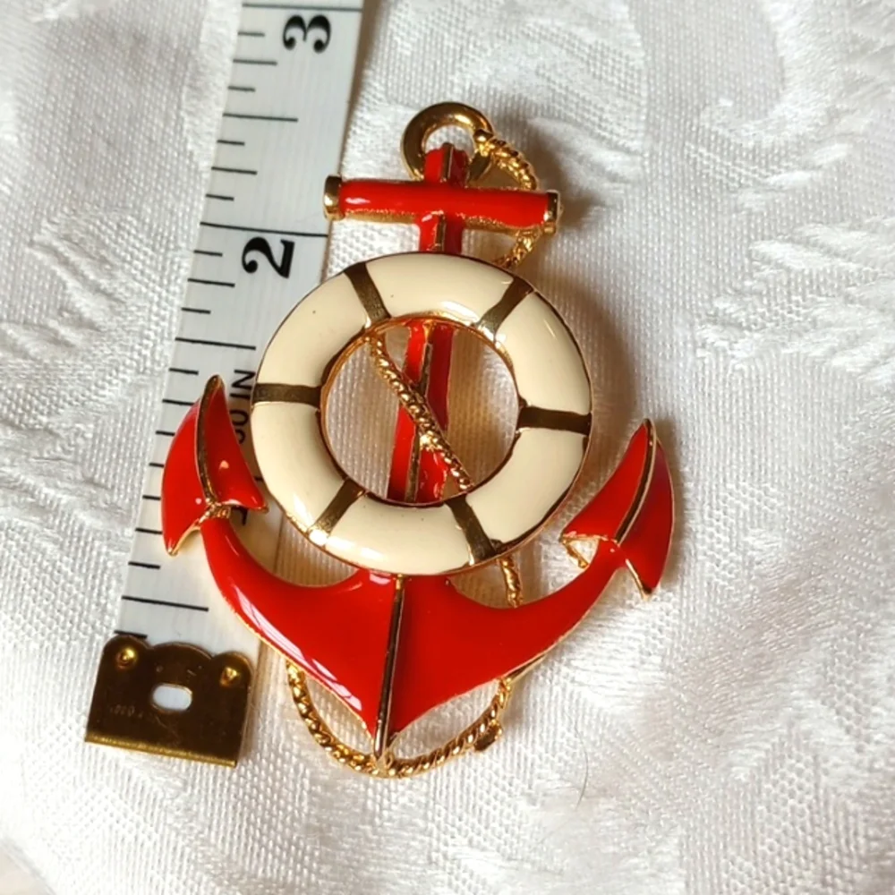 Nautical Brooch Red White Anchor Ring Enamel Gold Tone Pin 2x2in